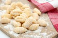 /album/il-basilico/potatognocchi-gettyimages-170000397-5987f0b5685fbe0011002e93-jpg/